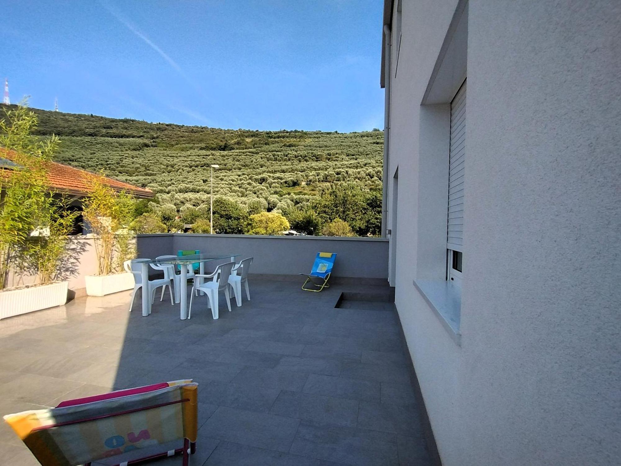 Active Wind Apartment Riva del Garda Ngoại thất bức ảnh