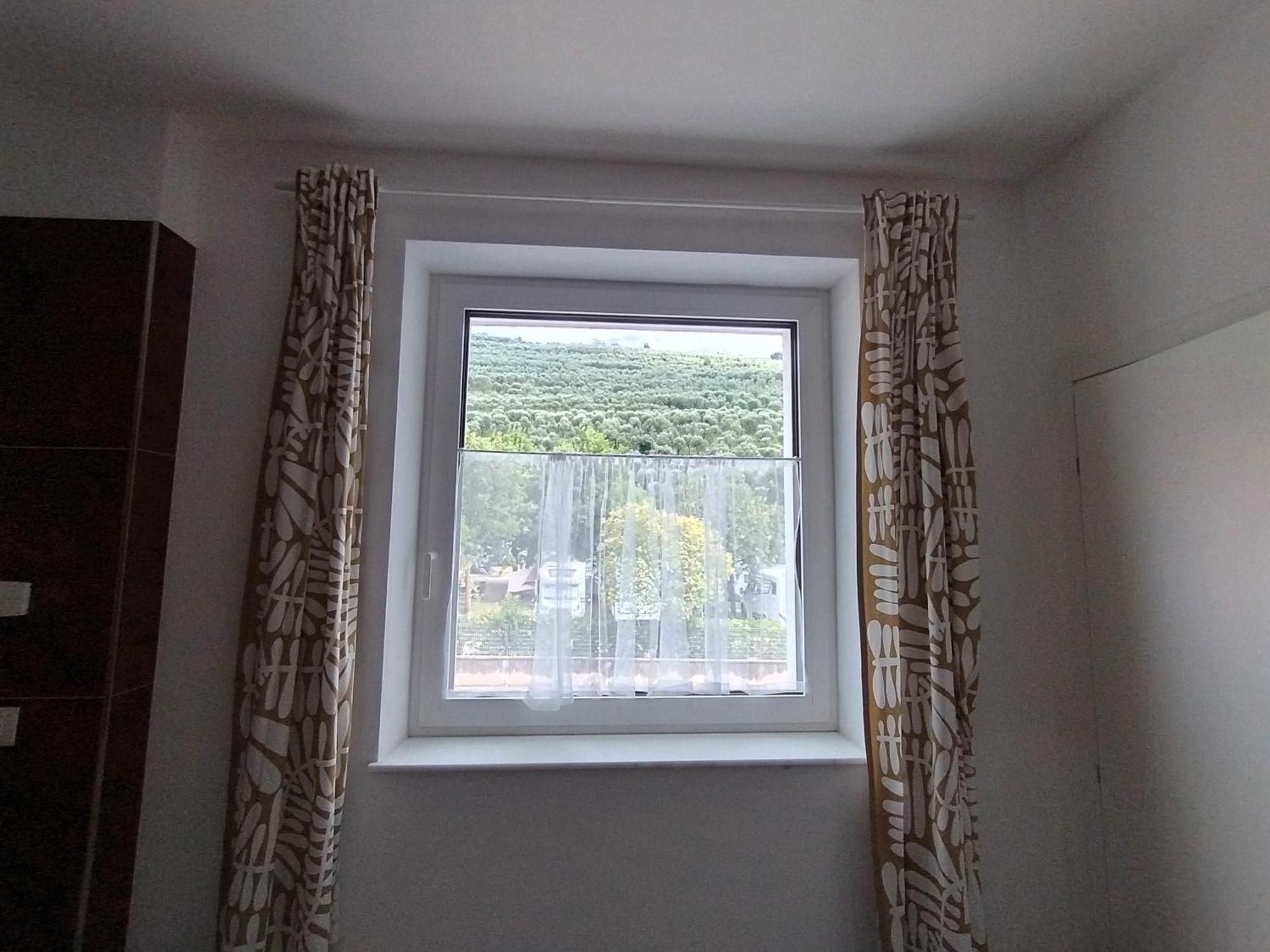 Active Wind Apartment Riva del Garda Ngoại thất bức ảnh