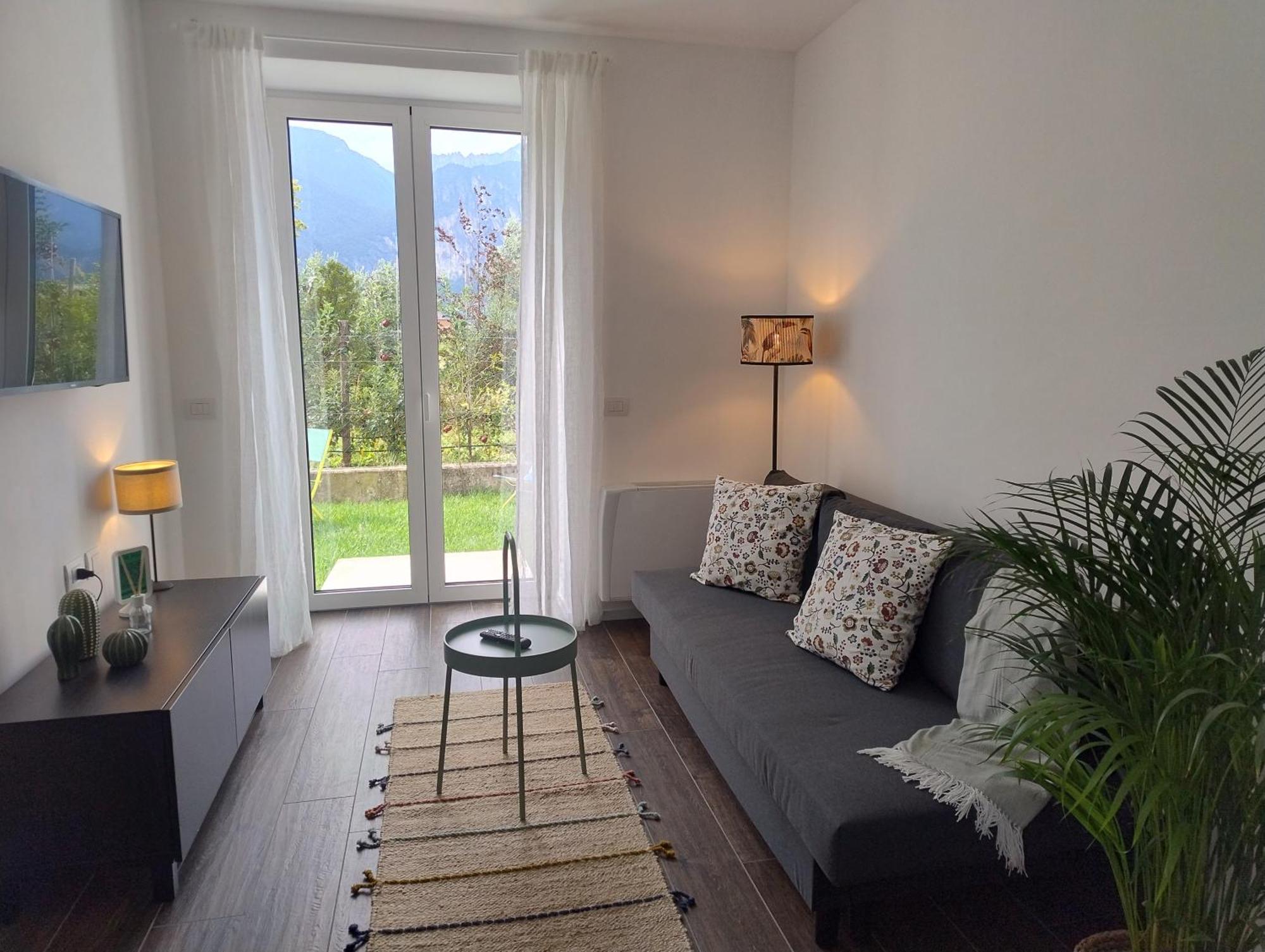 Active Wind Apartment Riva del Garda Ngoại thất bức ảnh