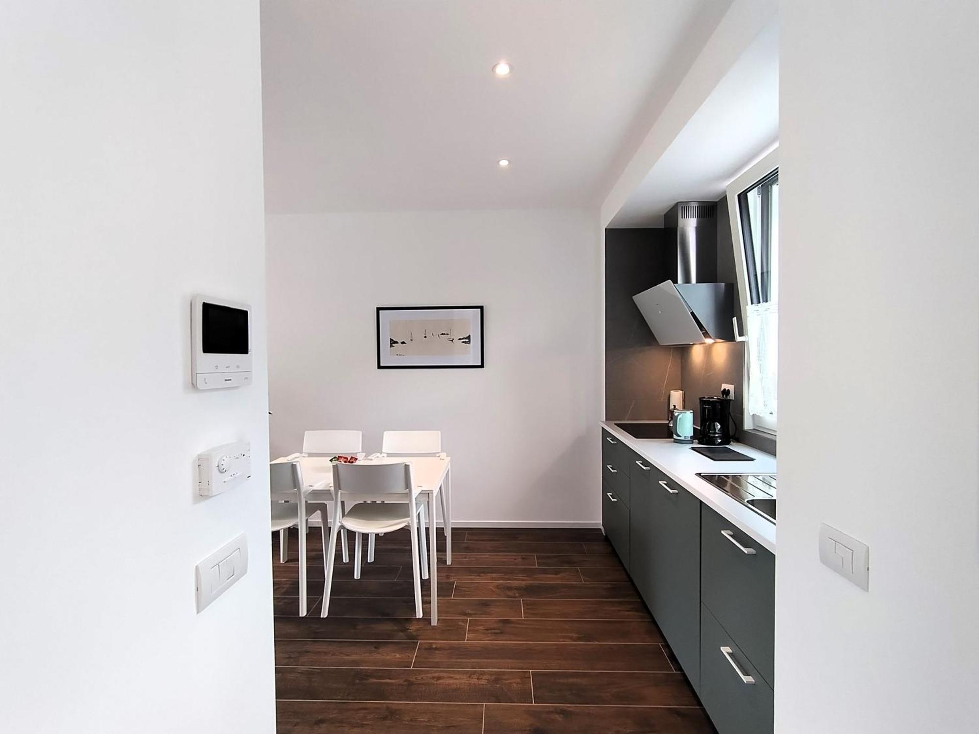 Active Wind Apartment Riva del Garda Ngoại thất bức ảnh